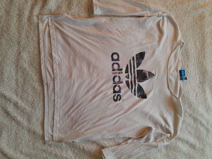 Haut adidas