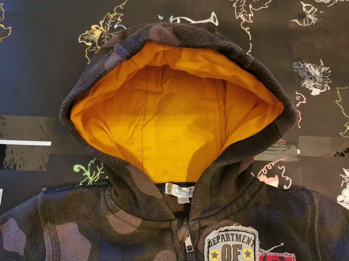 sweat zippé taille 12 mois - photo numéro 3