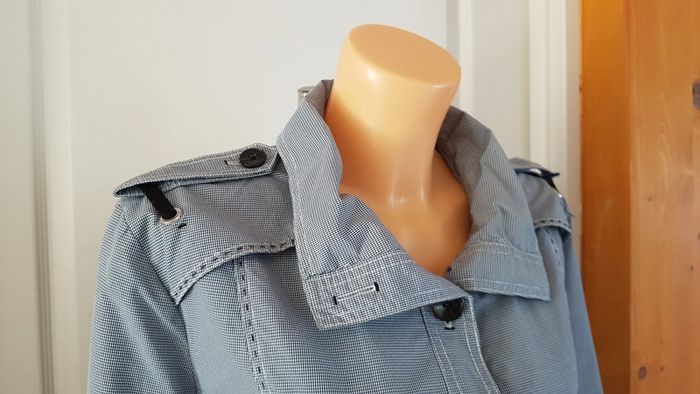 Trench à carreaux taille 42 - photo numéro 5
