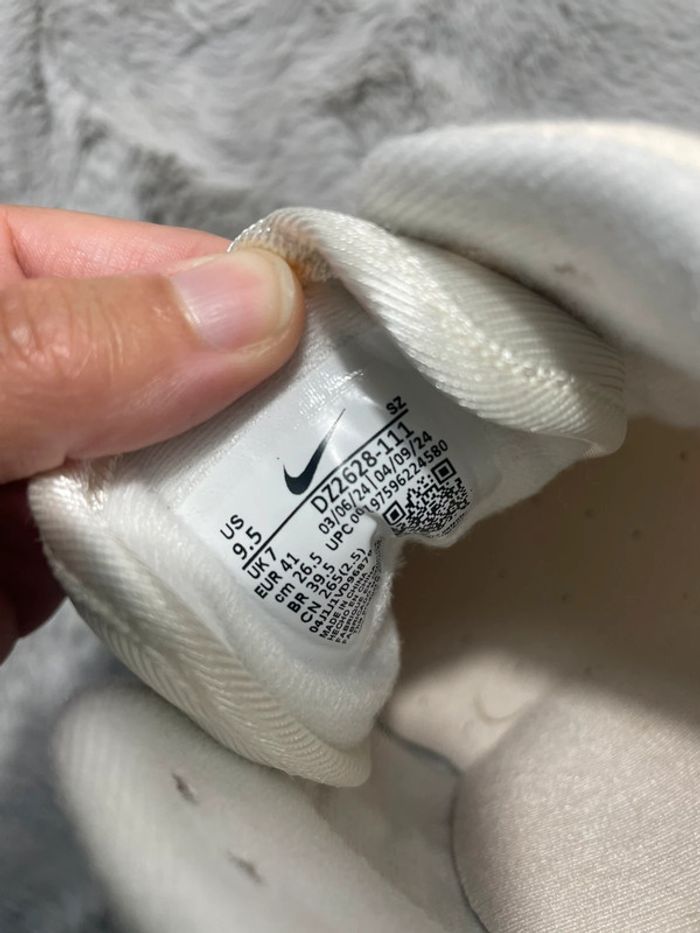Basket Nike Air Max 1 crème - Taille 41 - photo numéro 7