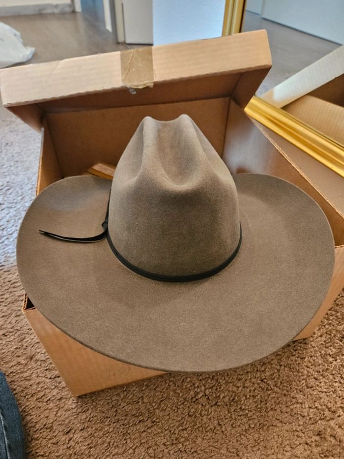 Chapeau Catalena Hatters - photo numéro 13