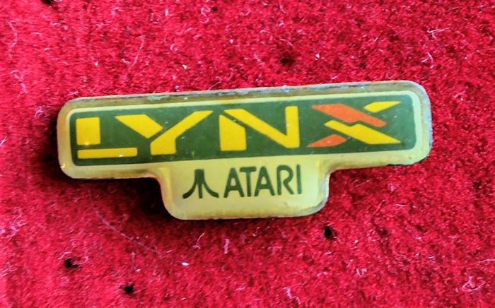 Pin's rétro gaming Lynx atari