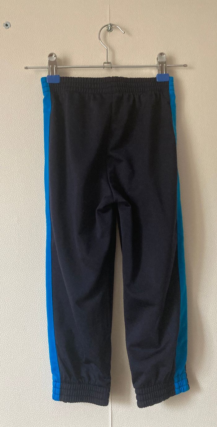 survêtement pantalon et veste à capuche Puma taille 4 ans - photo numéro 10