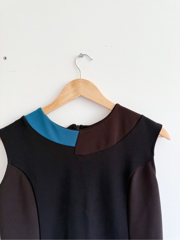 Robe droite marron noir turquoise made in italy taille 40 L - photo numéro 2