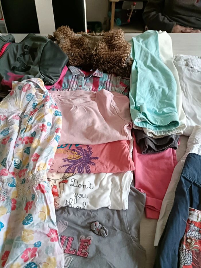 Lot vêtements fille 8 ans - photo numéro 8