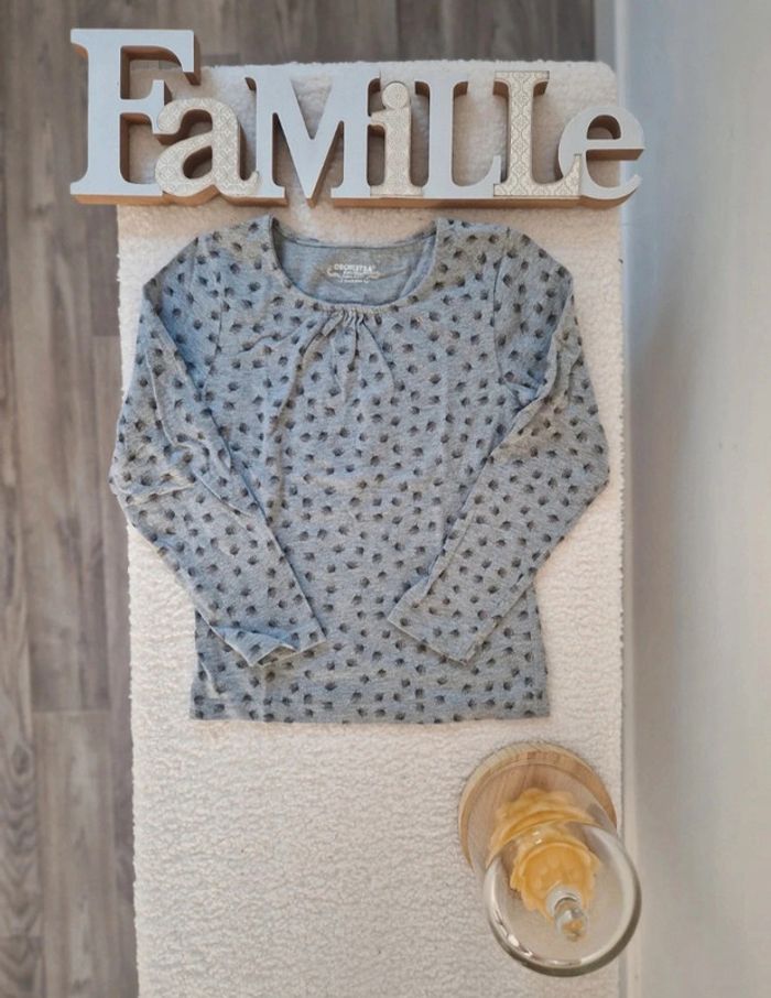 🌟 T-shirt à fleur pour Fille - 4 ans 🌟 - photo numéro 2