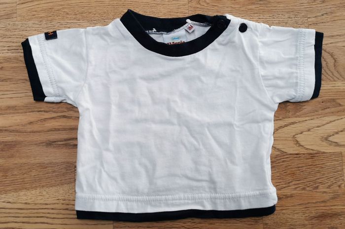 Ensemble salopette short / t-shirt Winnie l'ourson 3 mois - photo numéro 5