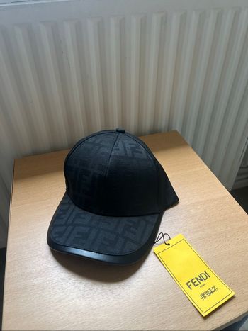 Casquette noire ff