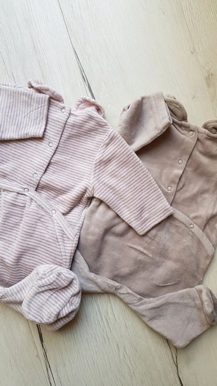 Lot de 2 pyjamas velours vertbaudet fille 1mois - photo numéro 4
