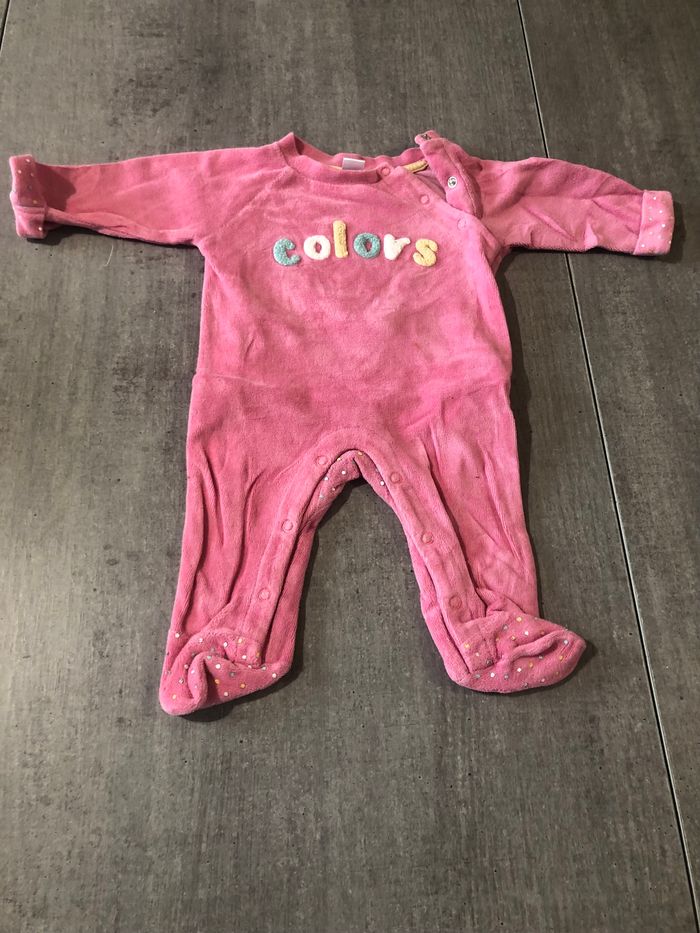 Pyjamas 3 mois - photo numéro 2