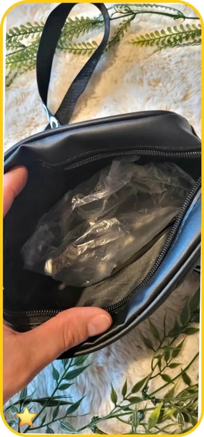 Sac à main noir, bandoulière, neuf jamais utilisé - photo numéro 6