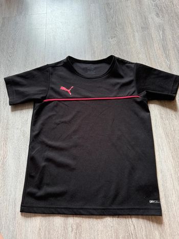 Teeshirt puma taille 9-10 ans 140 cm
