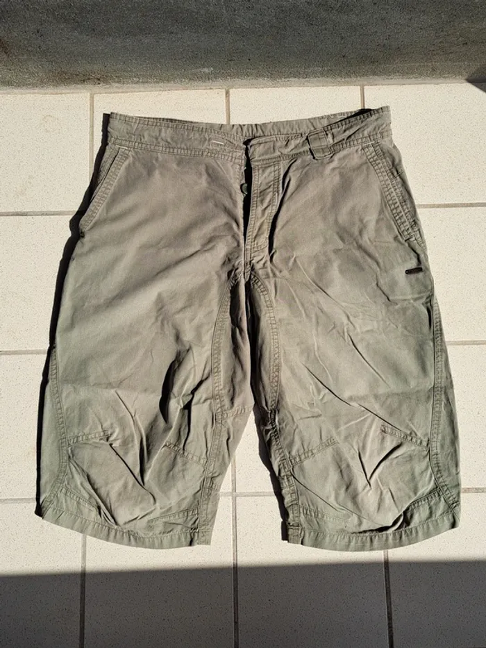 Short de montagne kaki