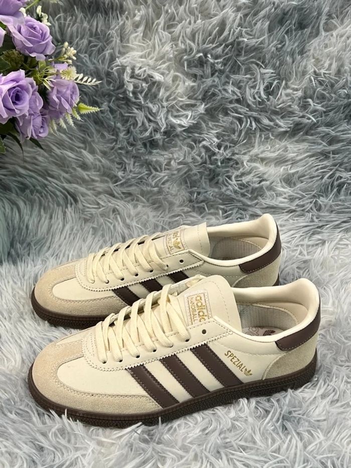 Adidas Handball spezial Taille 41