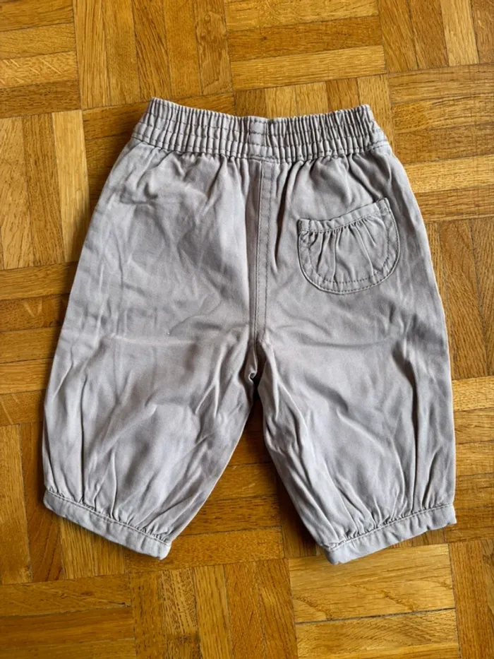 Pantalon taupe DPAM 3 mois parfait état - photo numéro 4