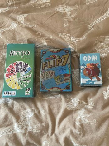 Lot 3 jeux Flip 7 Odin et Skyjo neuf 