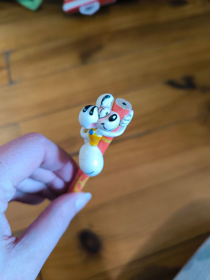 Lot d'objets Diddl : taille-crayons, crayons de bois et corbeille à papier - photo numéro 10