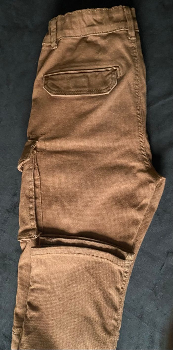 Lot 4 Pantalons/Jeans KIABI Enfant - Taille 10 Ans - photo numéro 9