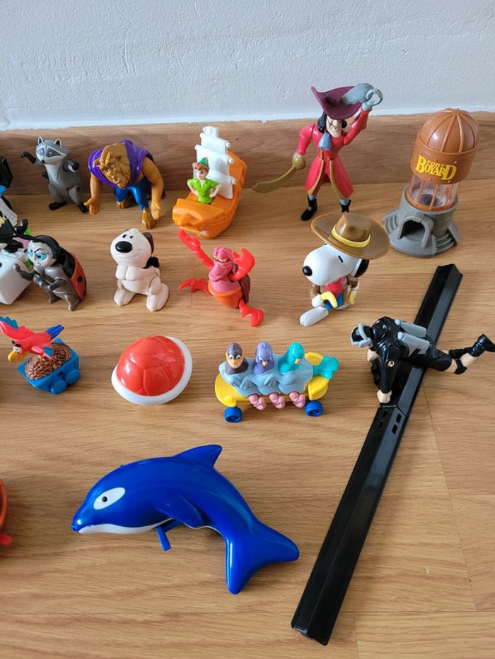 Lot Figurines jouet mcdonald's années 90 / 2000 - photo numéro 3