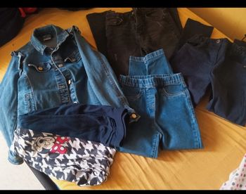 Lot vêtements fille 8 ans