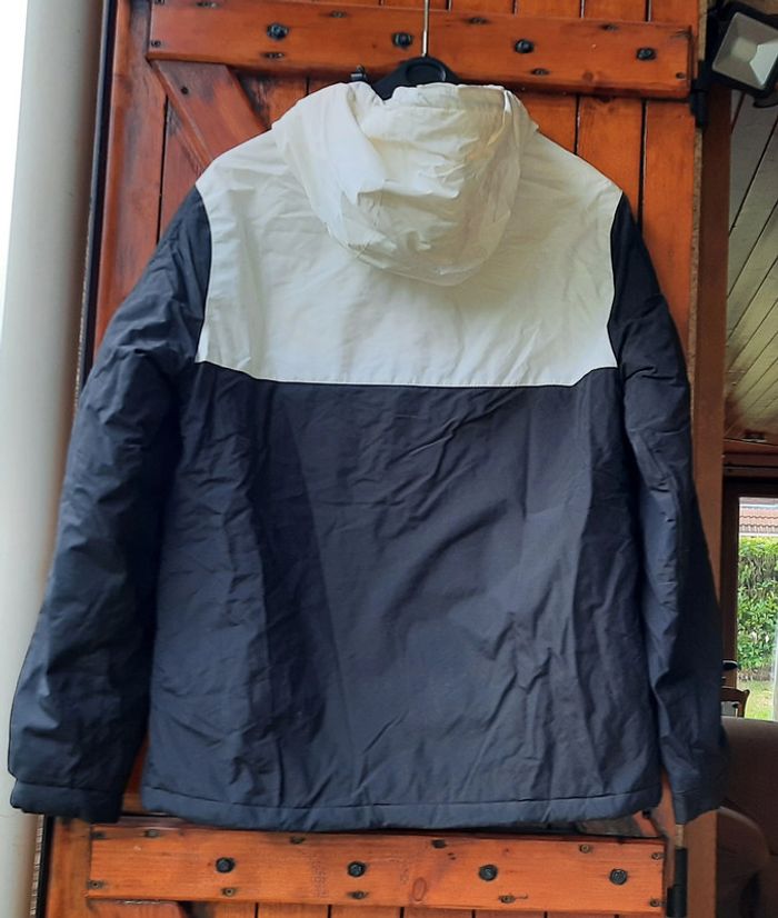 Veste noire et blanche, homme, Pull & Bear, taille S - photo numéro 2