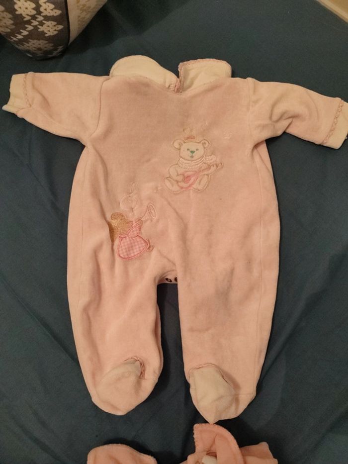 Lot pyjamas - photo numéro 4