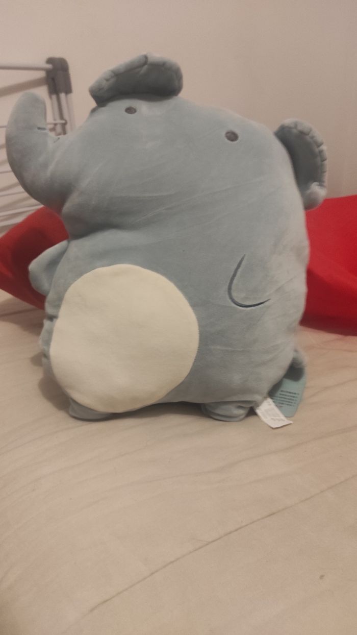 Peluche éléphant