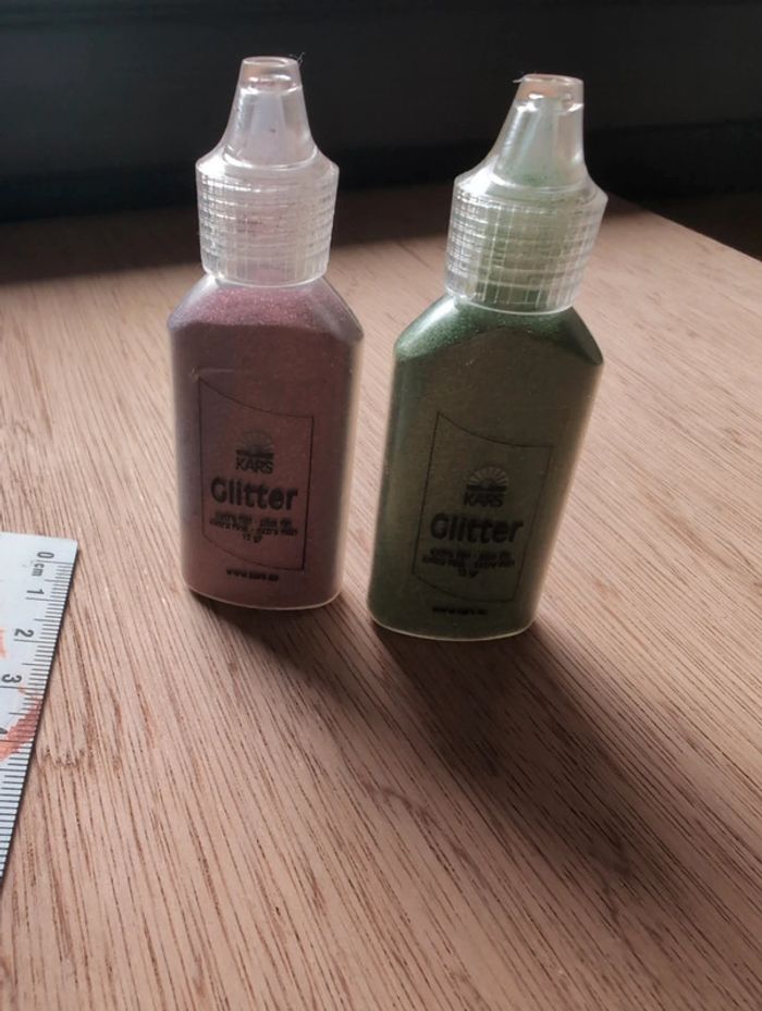 Lot de 2 bouteilles de paillettes - photo numéro 2