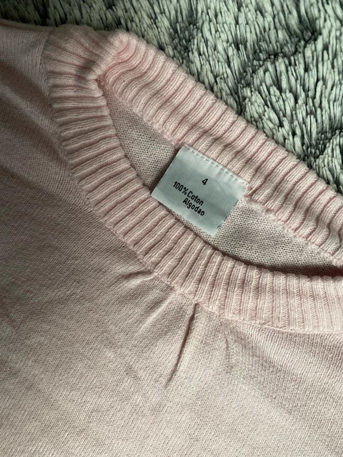 Pull fin rose - taille 4 ans mais taille grand - photo numéro 2