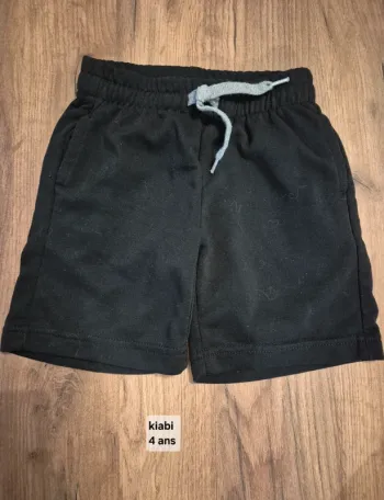 Short jogging garçon 4 ans