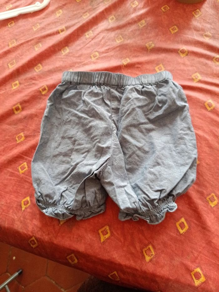 Short 9 mois - photo numéro 2