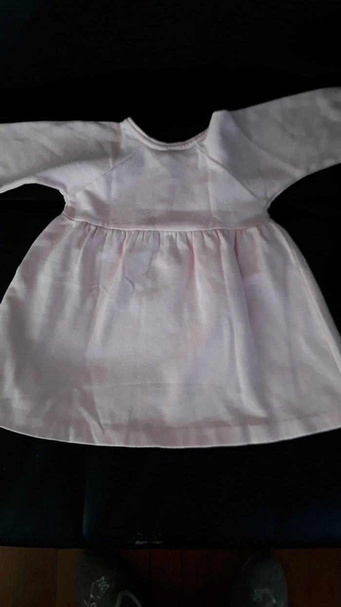 Robe rose - photo numéro 2