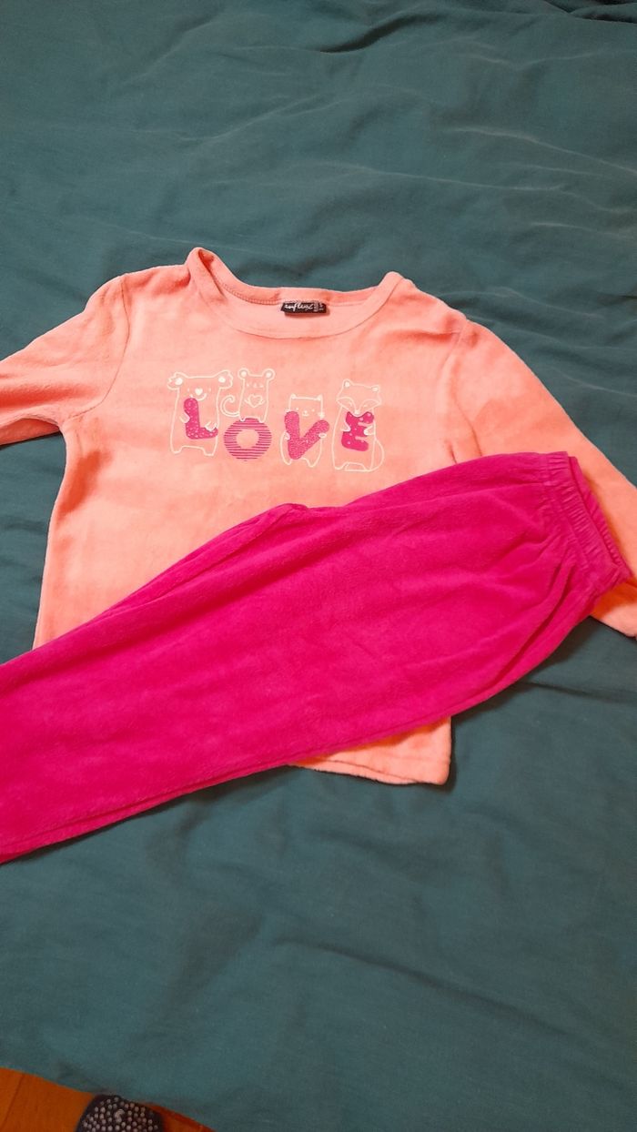 Lot pyjamas fille 5ans - photo numéro 4