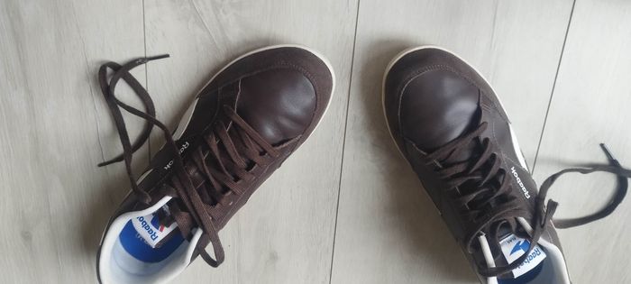 Baskets Reebok marrons impeccables - photo numéro 5