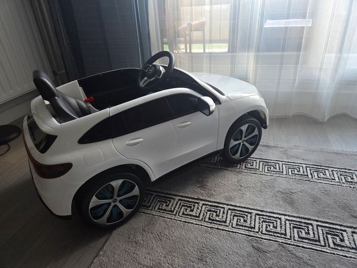 Voiture electrique enfant - photo numéro 4