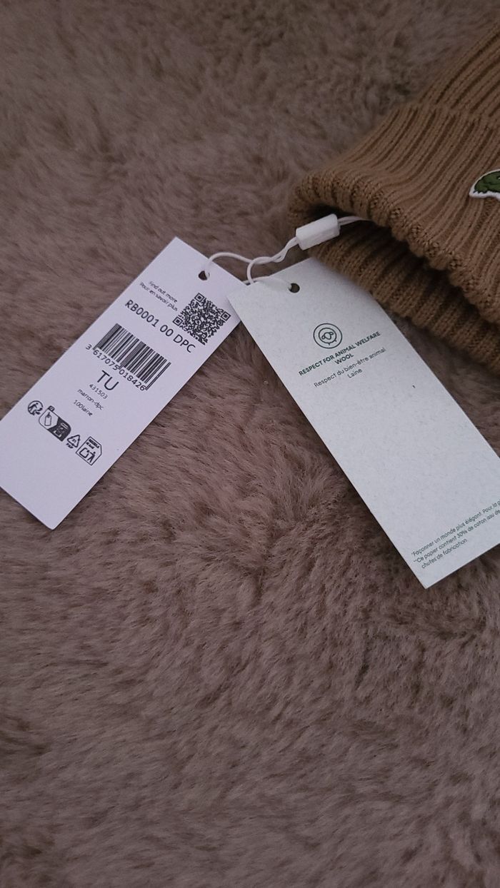 Sweat et bonnet lacoste - photo numéro 7