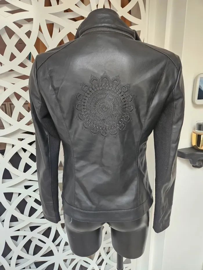 Desigual perfecto noir taille 38 - photo numéro 4