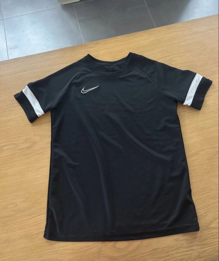 Lot vêtement garçon 14 ans - photo numéro 2