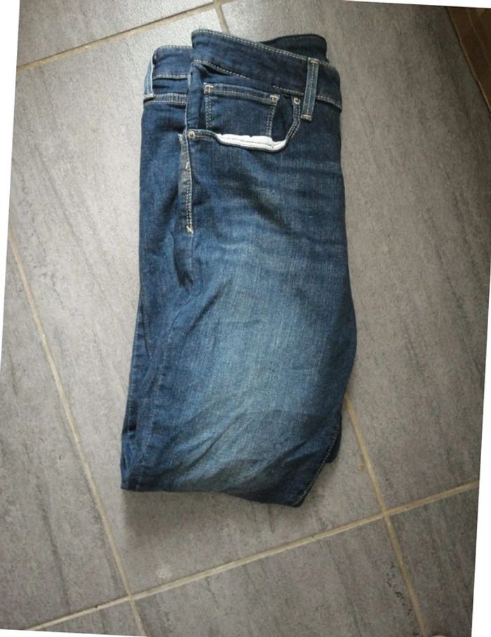 Jean femme skinny mid rise Levi's taille 38