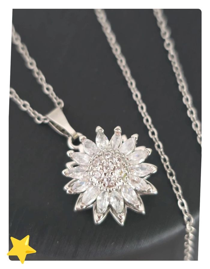 Collier pendentifs tournesol rotatif🌻 acier inoxydable chirurgical - photo numéro 2