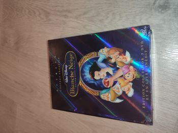 Coffret prestige 2 DVD + livre Disney Blanche-Neige sous blister