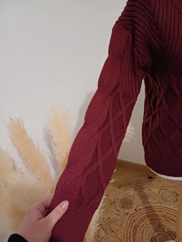 Pull Bordeaux chaud neuve Yehwang taille S/M 36/38 - photo numéro 5