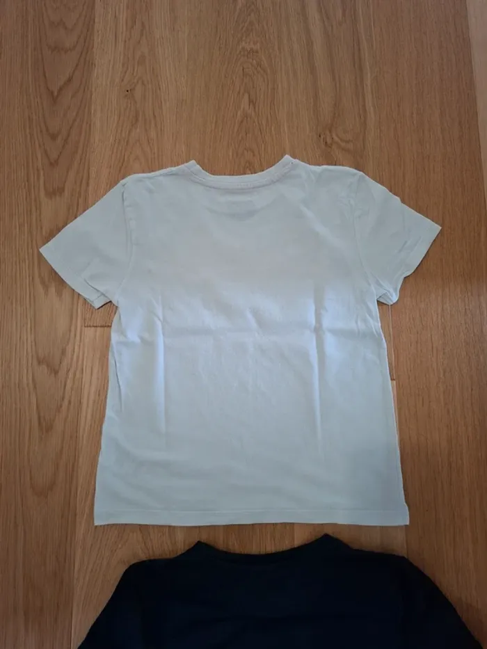 Lot 2 t-shirts 8ans - Très bon état - photo numéro 5