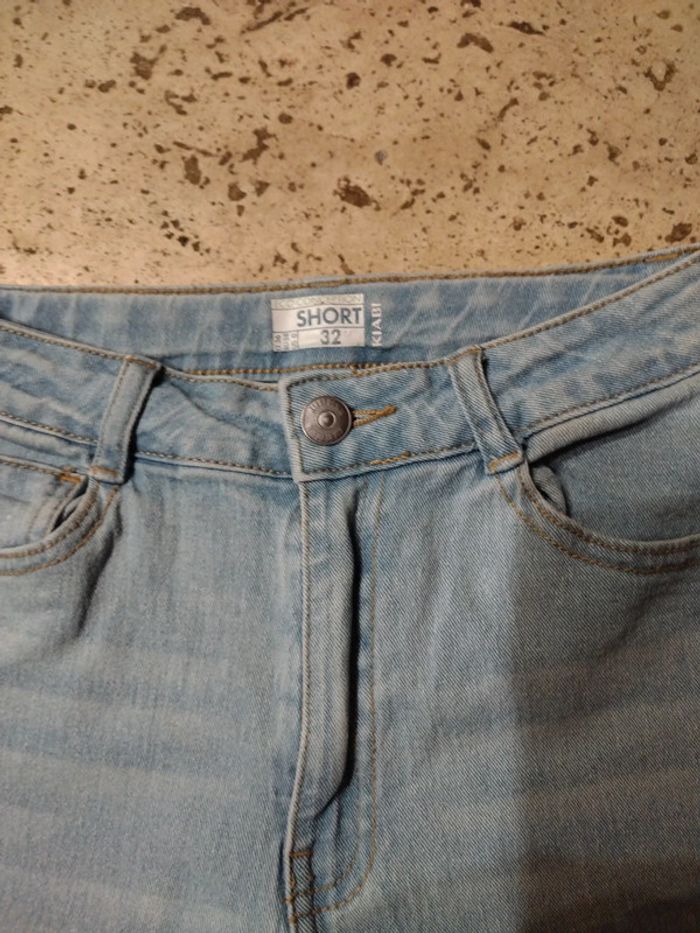 Short en jean en 32 - photo numéro 2