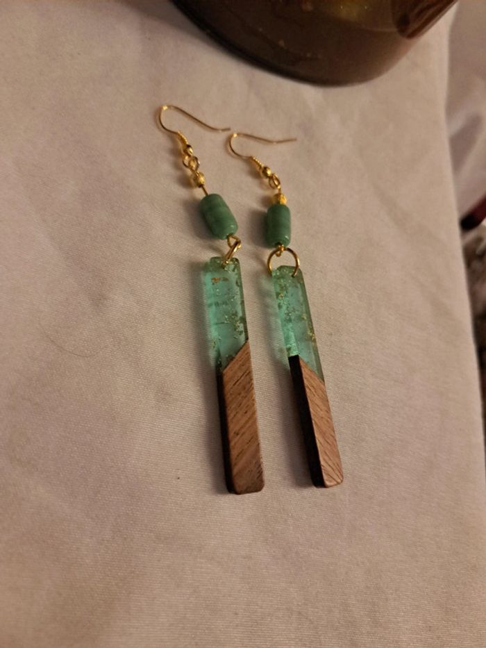 Boucles d'oreilles pendante marron vert doré - photo numéro 7