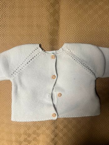 Petit gilet en laine taille 6 mois tex