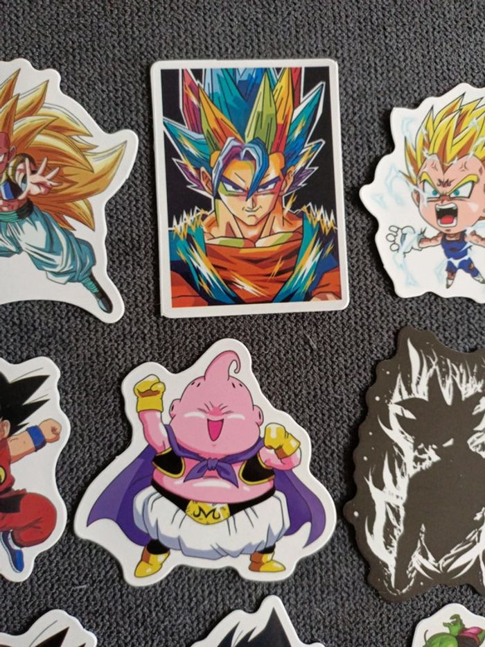 Autocollants stickers dragon ball Z - photo numéro 2