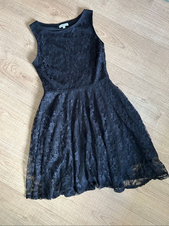 Robe noire en dentelle sans manches Choklate taille S TBE - photo numéro 7