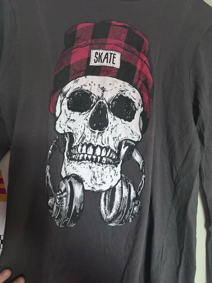 Teeshirt tête de mort - photo numéro 2