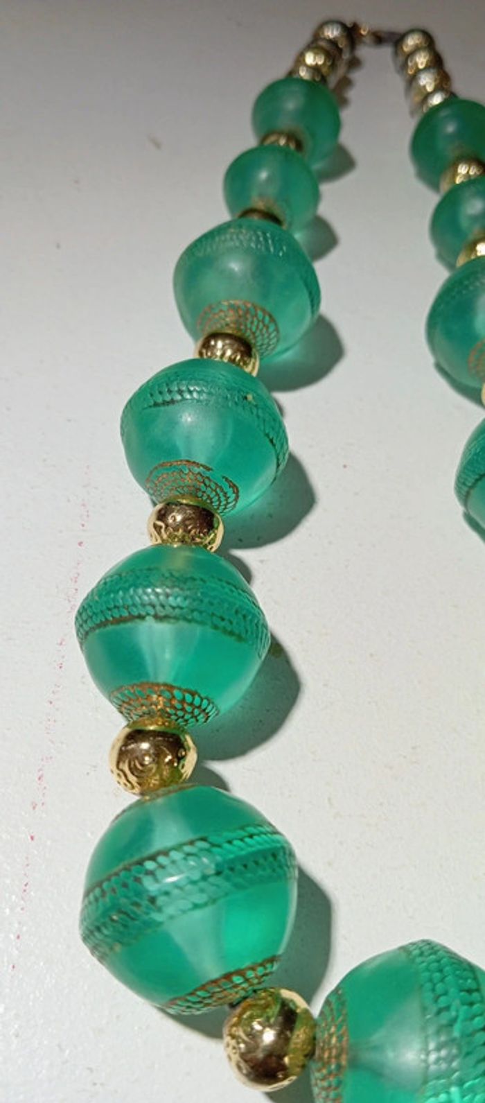 Collier grosses perles transparentes - photo numéro 4